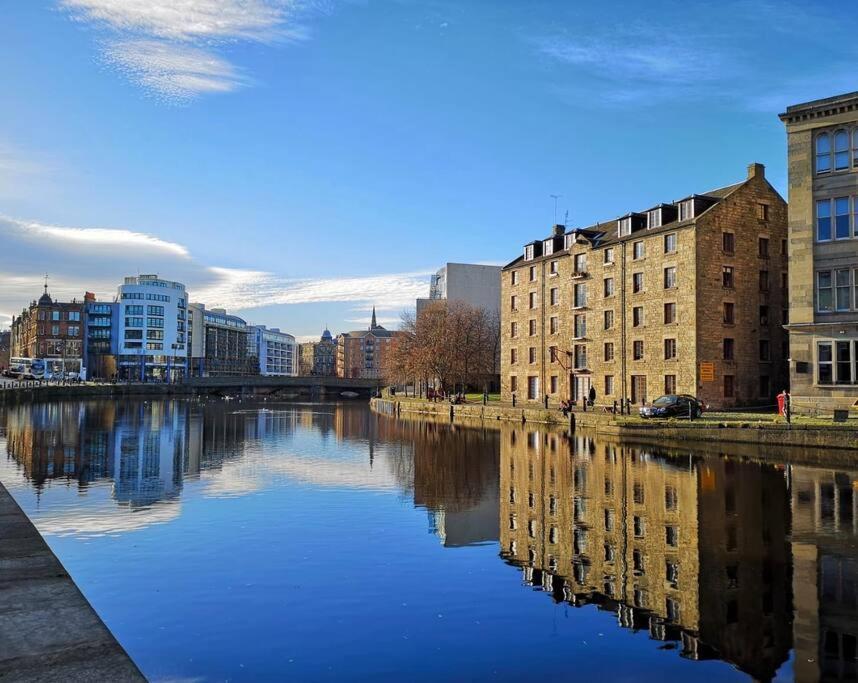 Vibrant Apartment At The Shore In Leith EDI Eksteriør billede